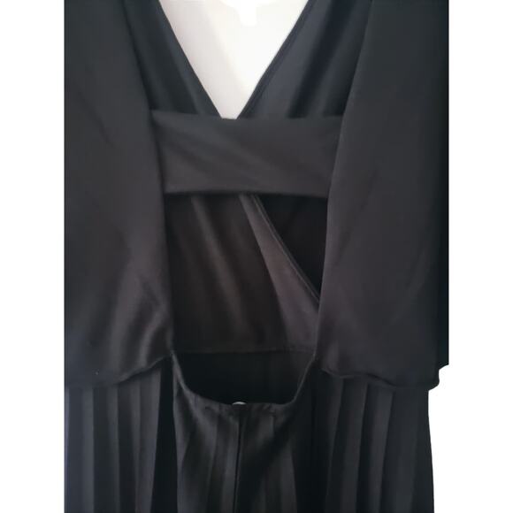 Asos Wrap Flutter Sleeve Midi Dress With Pleated Skirt in Black Size 0 - Picture 4 of 6